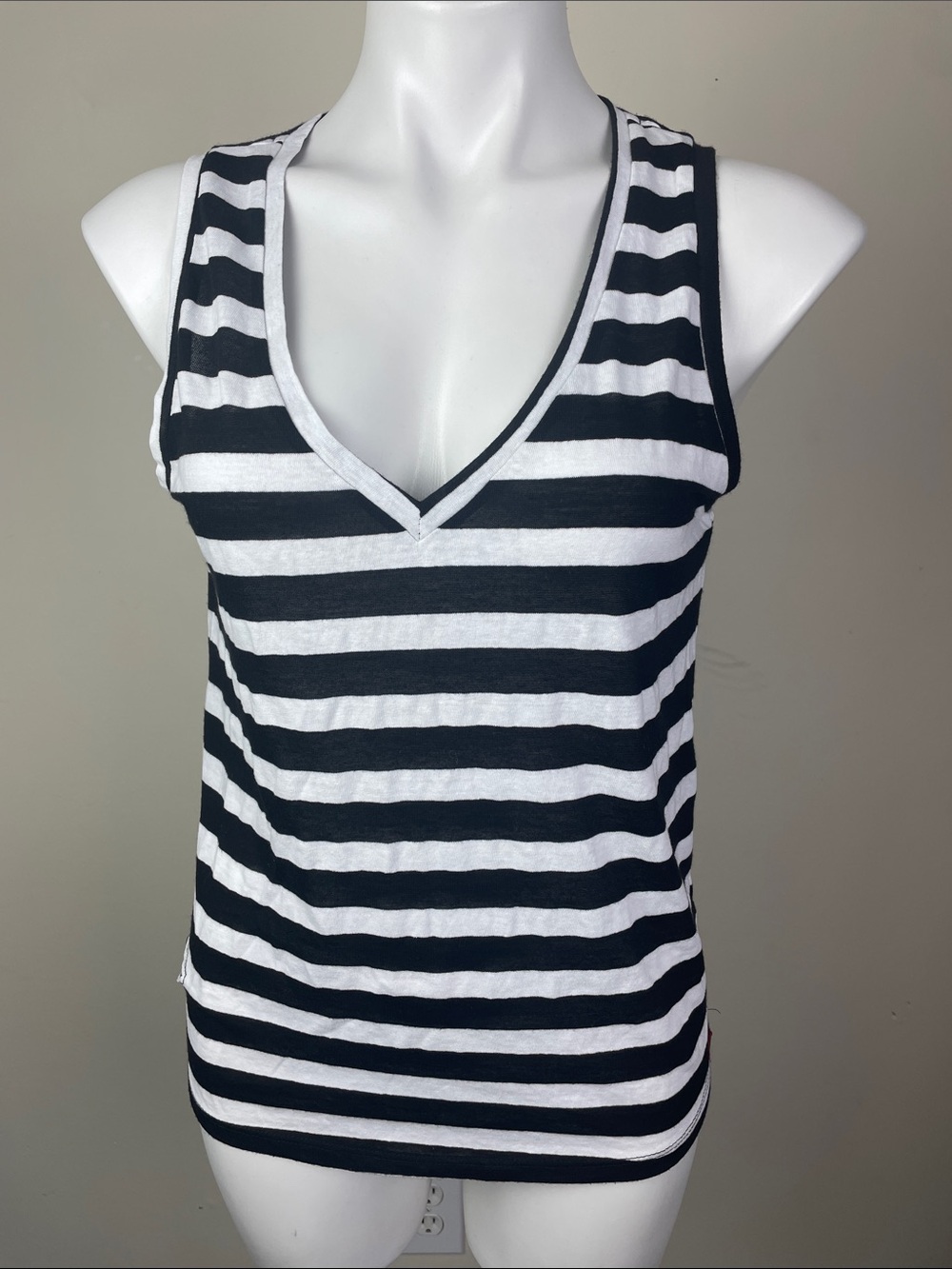Rogue Black Cat Stripe Tank Hip Cut Out
